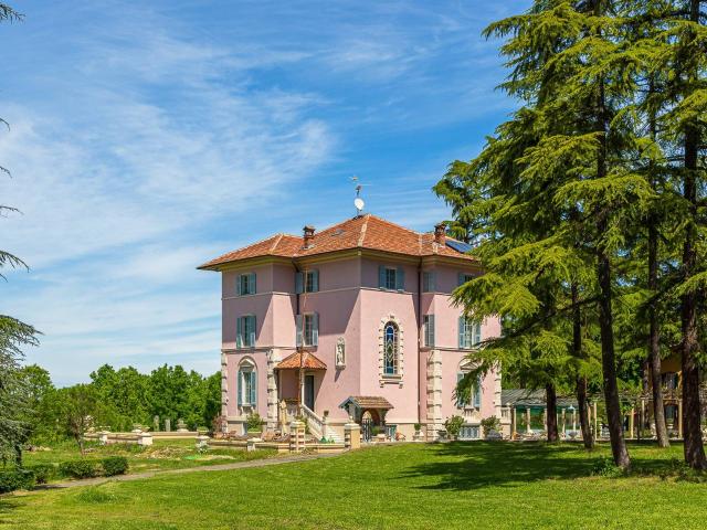 Villa in vendita a Cassano Spinola 800m² Cassano Spinola