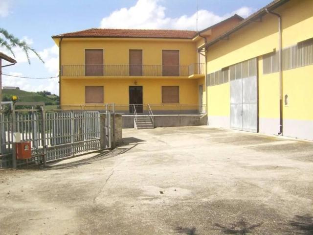Villa in vendita a Cassinasco AT
