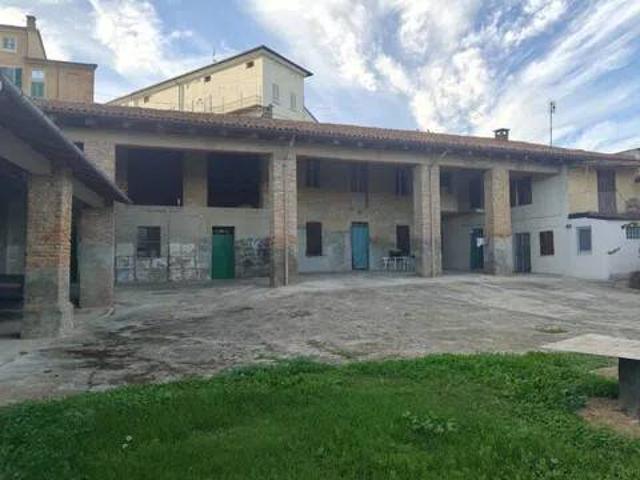 Villa in vendita a Castagnole Monferrato AT