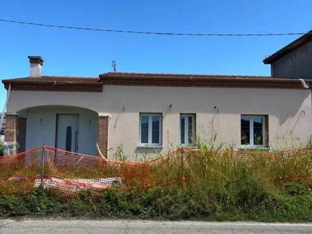 Villa in vendita a Castagnaro VR