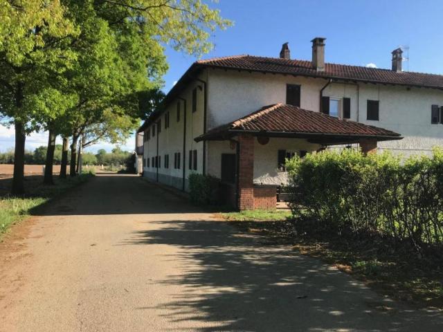 Villa in vendita a Castano Primo MI