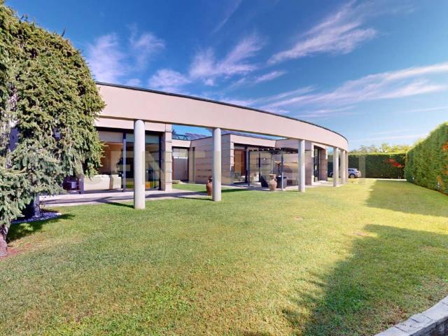 Villa in vendita a Castano Primo MI
