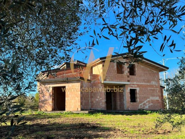 Villa in vendita a Castel Morrone CE