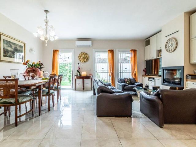 Villa in vendita a Castel Bolognese RA