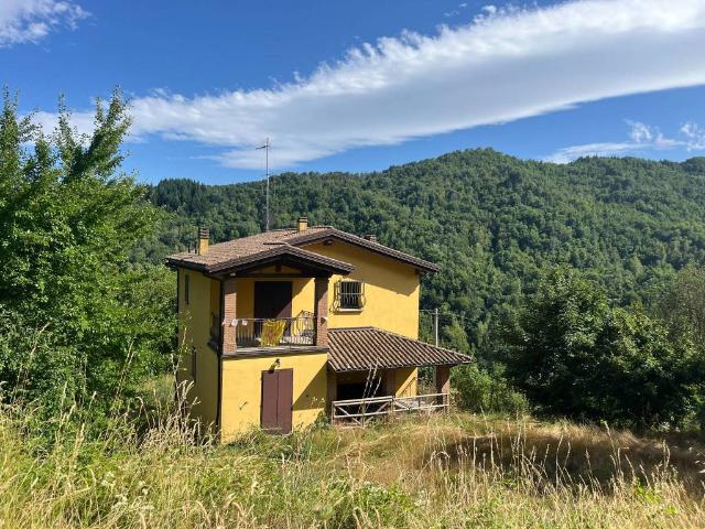 Villa in vendita a Castel d'Aiano BO
