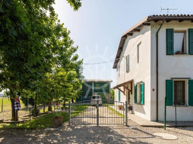 Villa in vendita a Castel Guelfo di Bologna BO