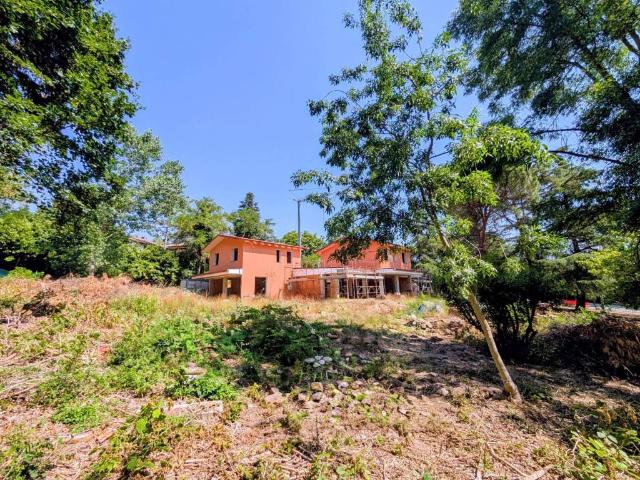 Villa in vendita a Castel San Pietro Terme BO