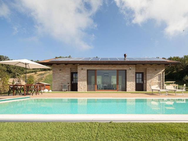 Villa in vendita a Castel San Pietro Terme BO
