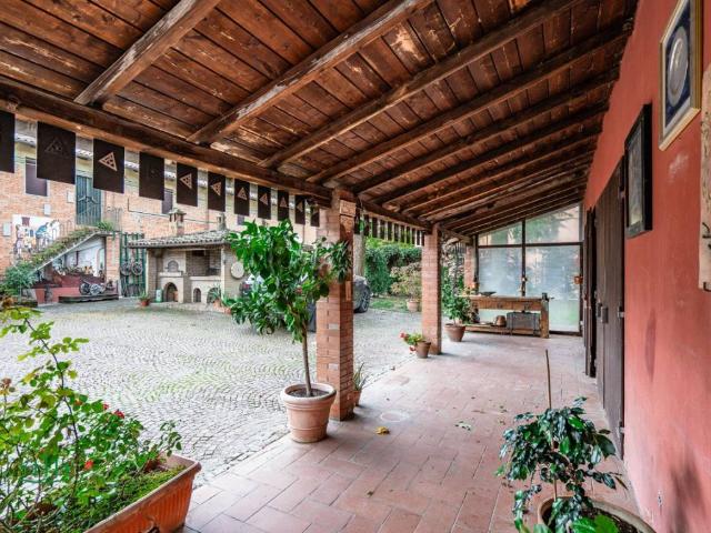 Villa in vendita a Castel San Pietro Terme BO