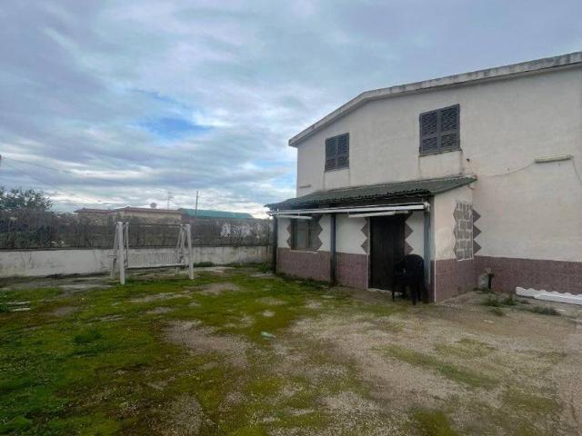 Villa in vendita a Castel Volturno CE