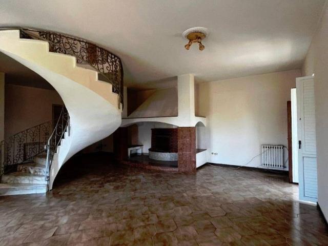 Villa in vendita a Castel Volturno CE