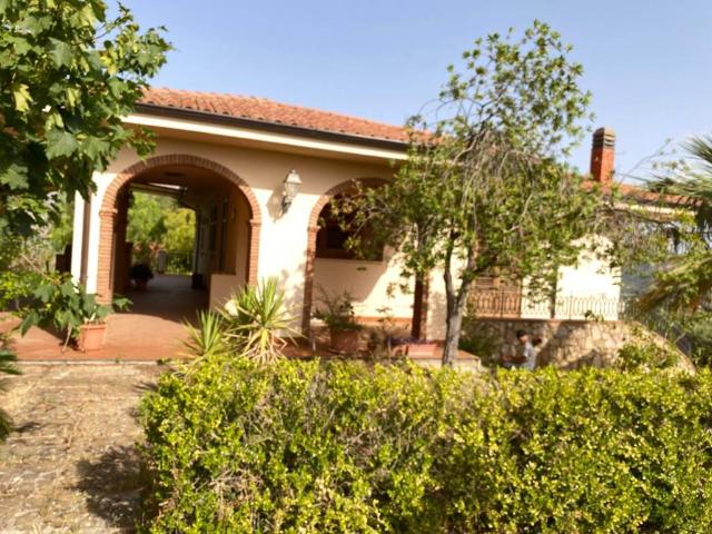 Villa in vendita a Castelbuono PA