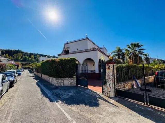 Villa in vendita a Casteldaccia PA