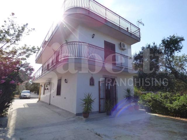 Villa in vendita a Casteldaccia