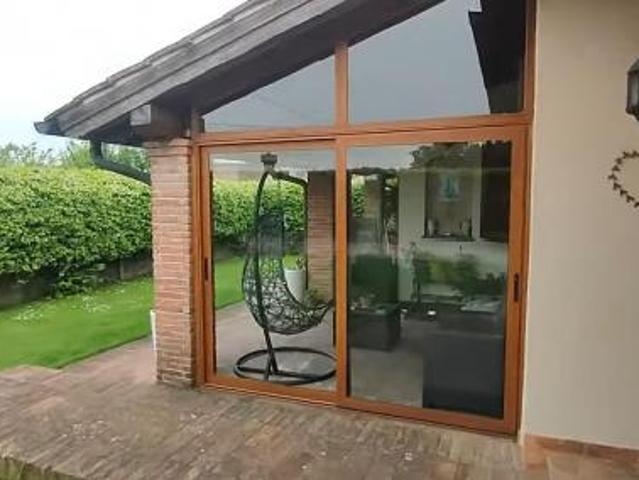 Villa in vendita a Castelfranco di Sotto 196 mq Rif: 1411595