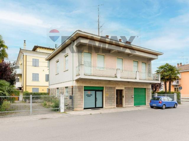 Villa in vendita a Castelfranco Emilia MO