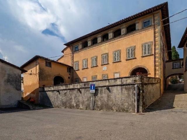 Villa in vendita a Castelfranco Piandisco AR