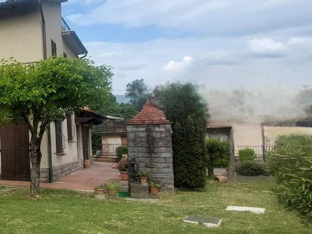 Villa in vendita a Castelfranco Piandisco AR