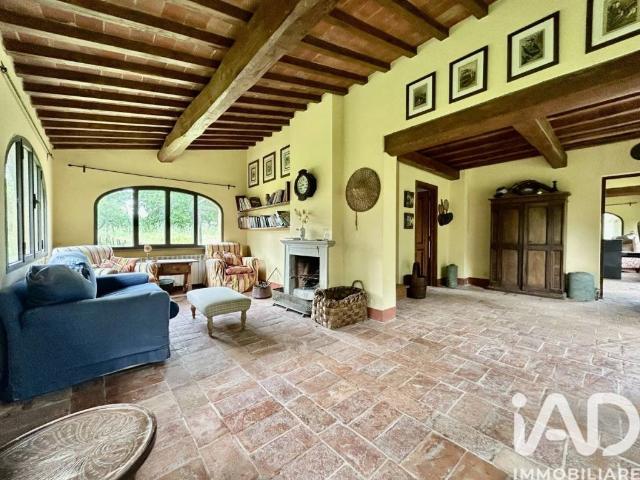 Villa in vendita a Castelfranco Piandisco AR