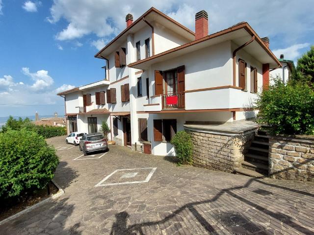 Villa in vendita a Castell'Azzara