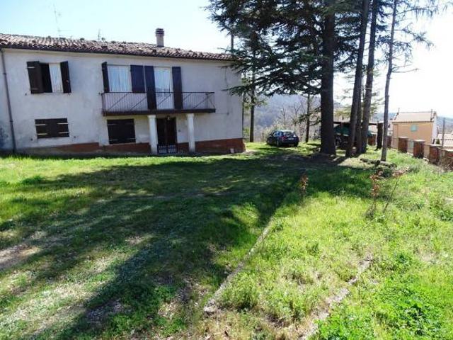 Villa in vendita a Castell'Azzara GR