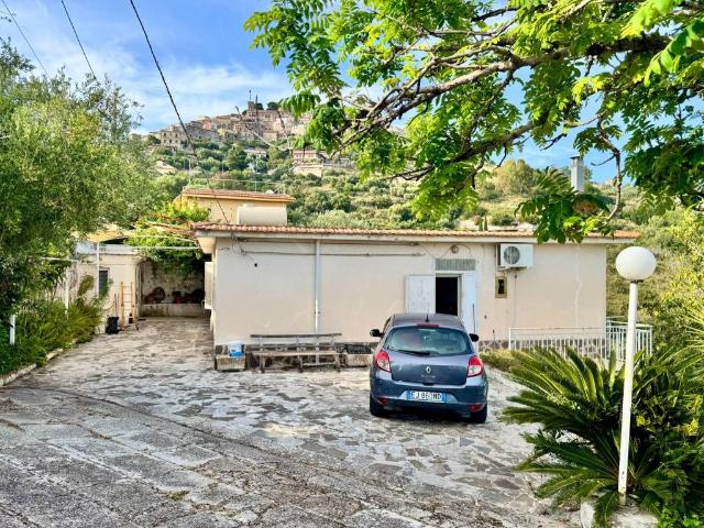 Villa in vendita a Castellabate SA