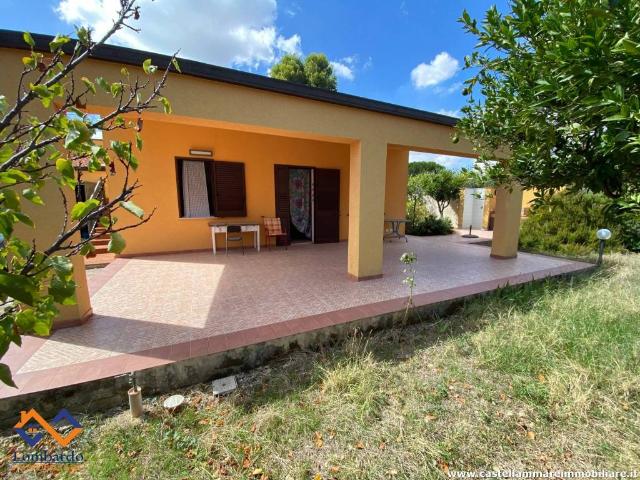 Villa in vendita a Castellammare del Golfo TP