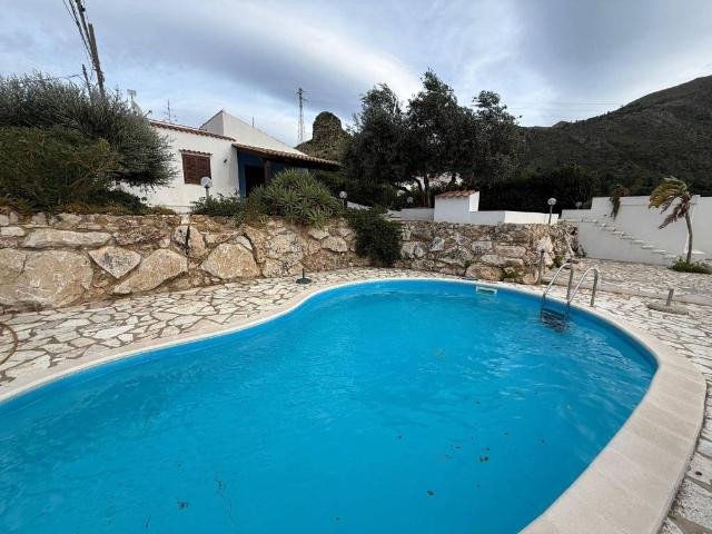 Villa in vendita a Castellammare del Golfo TP