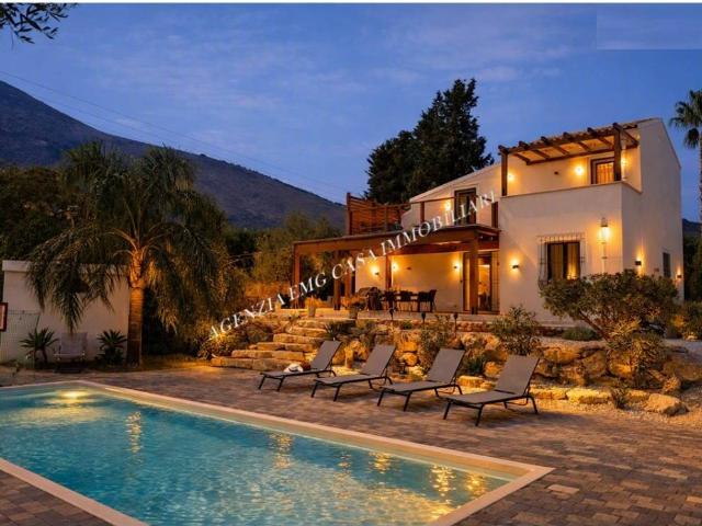 Villa in vendita a Castellammare del Golfo TP
