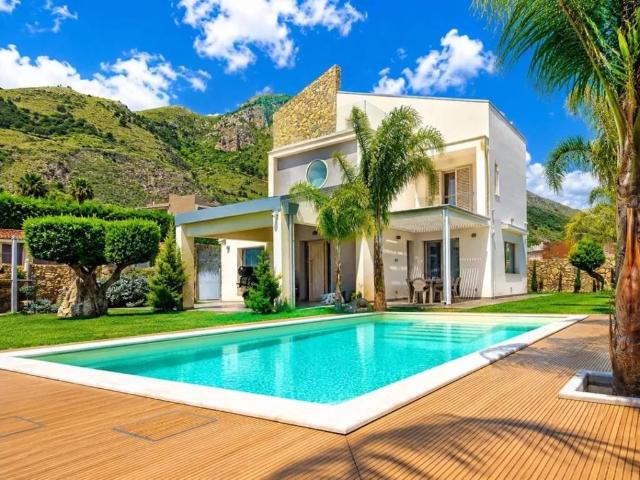 Villa in vendita a Castellammare del Golfo TP