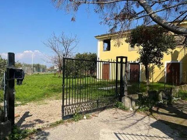 Villa in vendita a Castellammare di Stabia NA