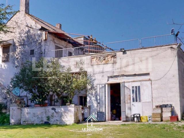 Villa in vendita a Castellana Grotte