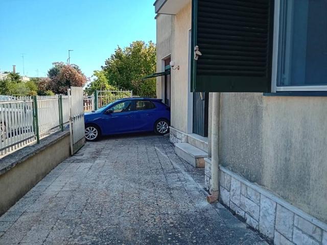 Villa in vendita a Castellana Grotte BA
