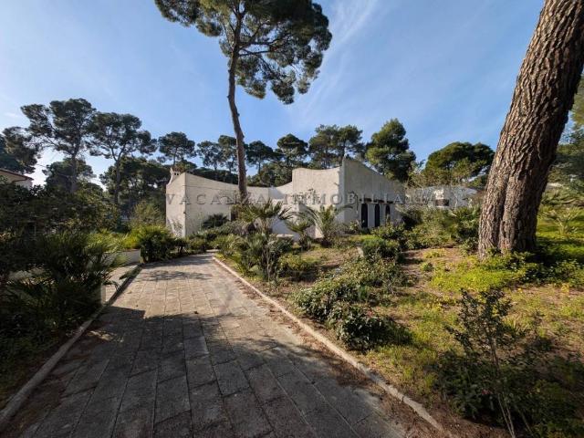 Villa in vendita a Castellaneta TA