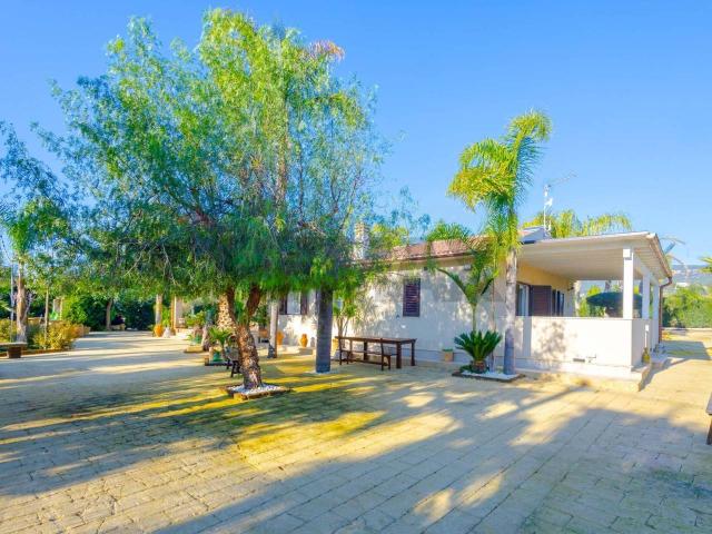 Villa in vendita a Castellaneta