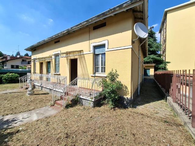 Villa in vendita a Castellanza VA