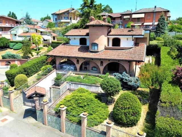 Villa in vendita a Castelletto Monferrato AL