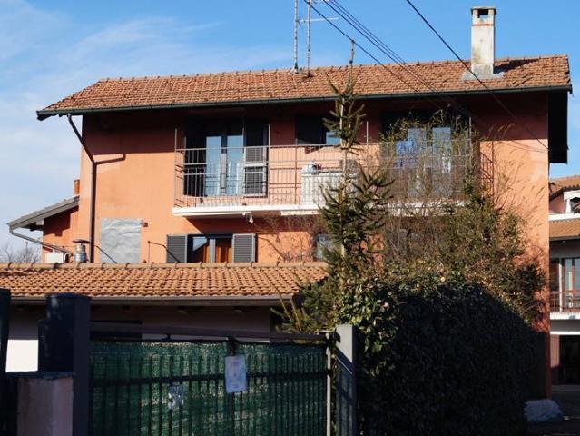 Villa in vendita a Castelletto Sopra Ticino NO