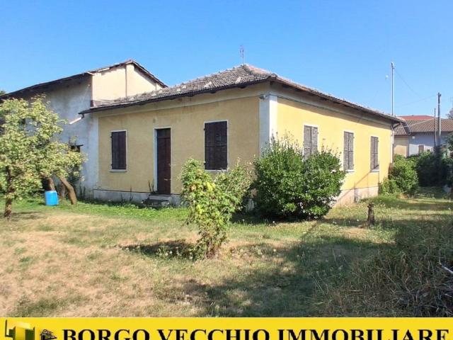 Villa in vendita a Castelletto Stura CN