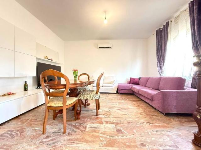 Villa in vendita a Castelleone CR