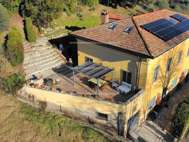 Villa in vendita a Castellina in Chianti SI