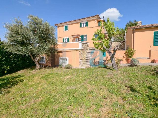 Villa in vendita a Castellina Marittima PI
