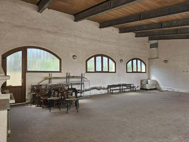 Villa in vendita a Castelnuovo Bocca d'Adda LO