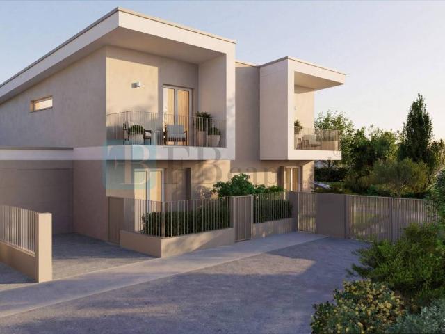 Villa in vendita a Castelnuovo del Garda VR