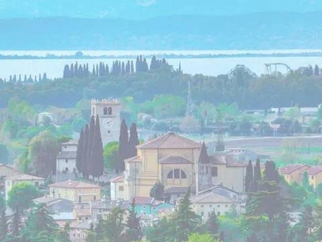 Villa in vendita a Castelnuovo del Garda VR