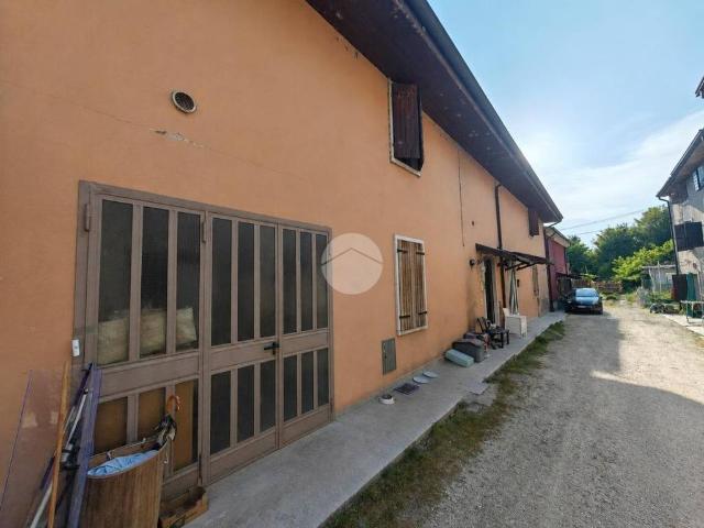 Villa in vendita a Castelnuovo del Garda VR