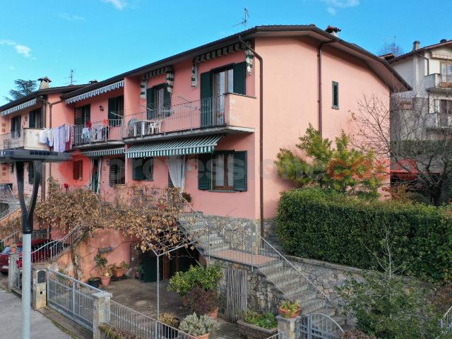 Villa in vendita a Castelnuovo di Garfagnana
