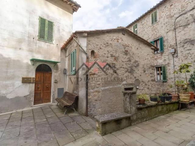 Villa in vendita a Castelnuovo di Val di Cecina PI