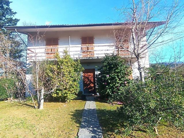 Villa in vendita a Castelnuovo Magra