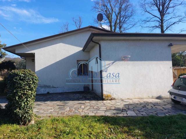 Villa in vendita a Castelnuovo Magra
